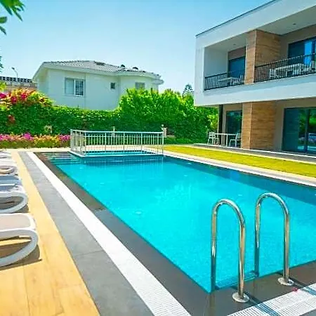 Szálloda Camyuva 4*